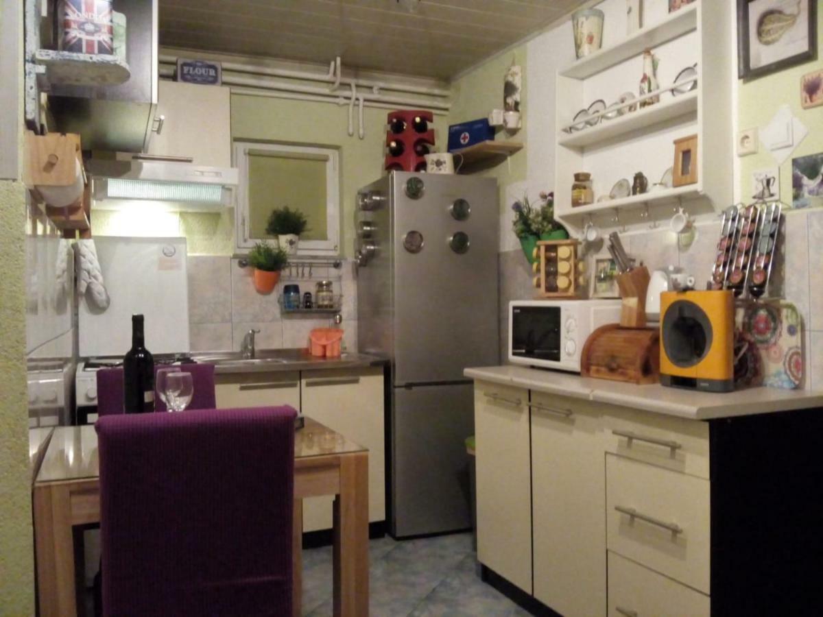Apartma Teuta *